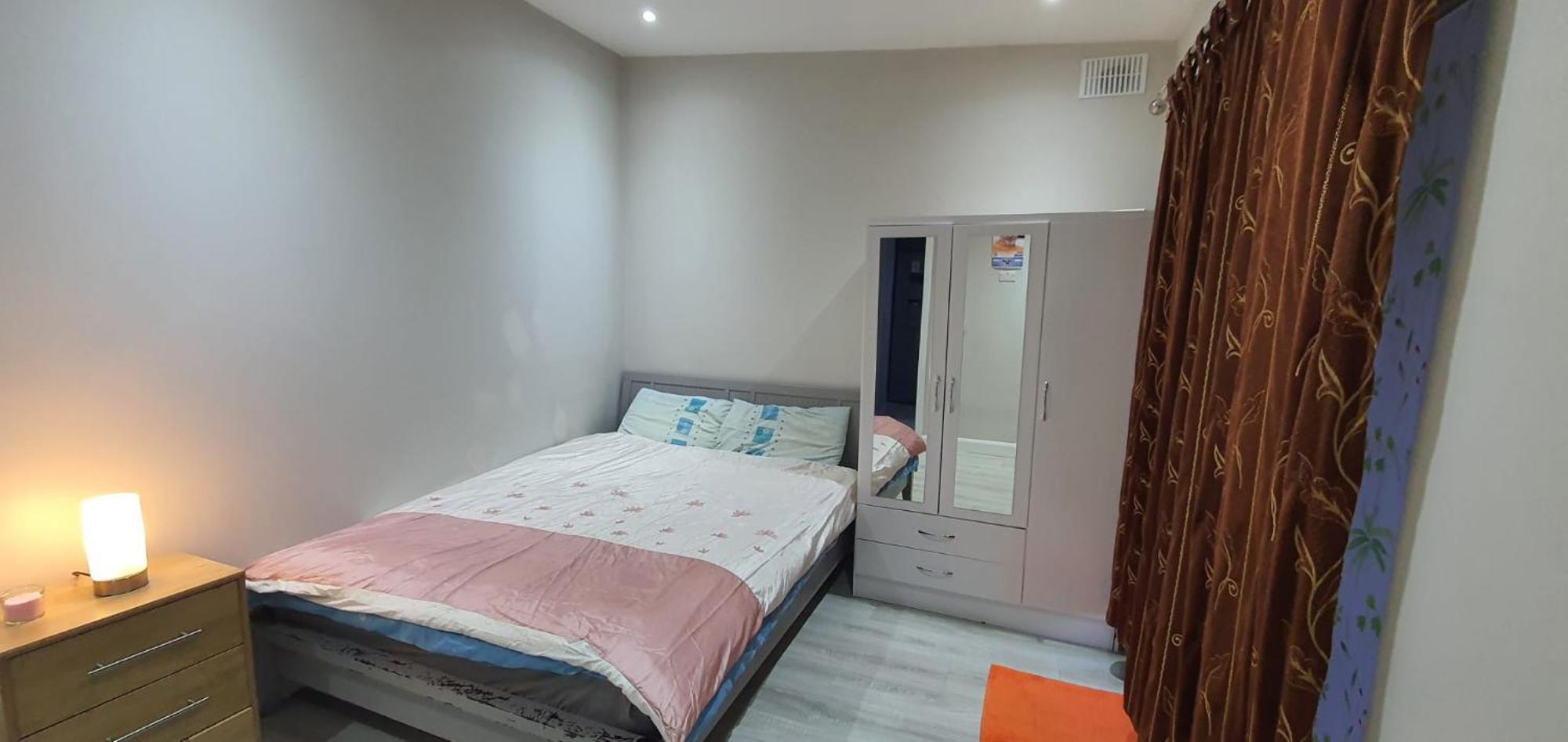 Studio With Private Kitchen Dublin Bagian luar foto