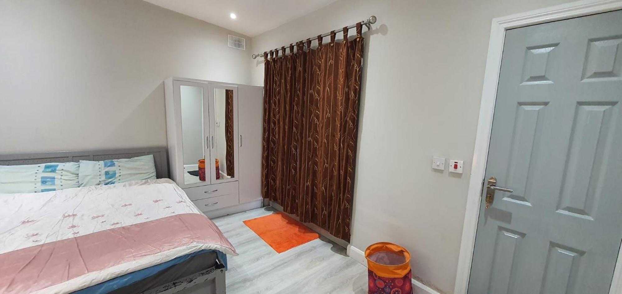Studio With Private Kitchen Dublin Bagian luar foto